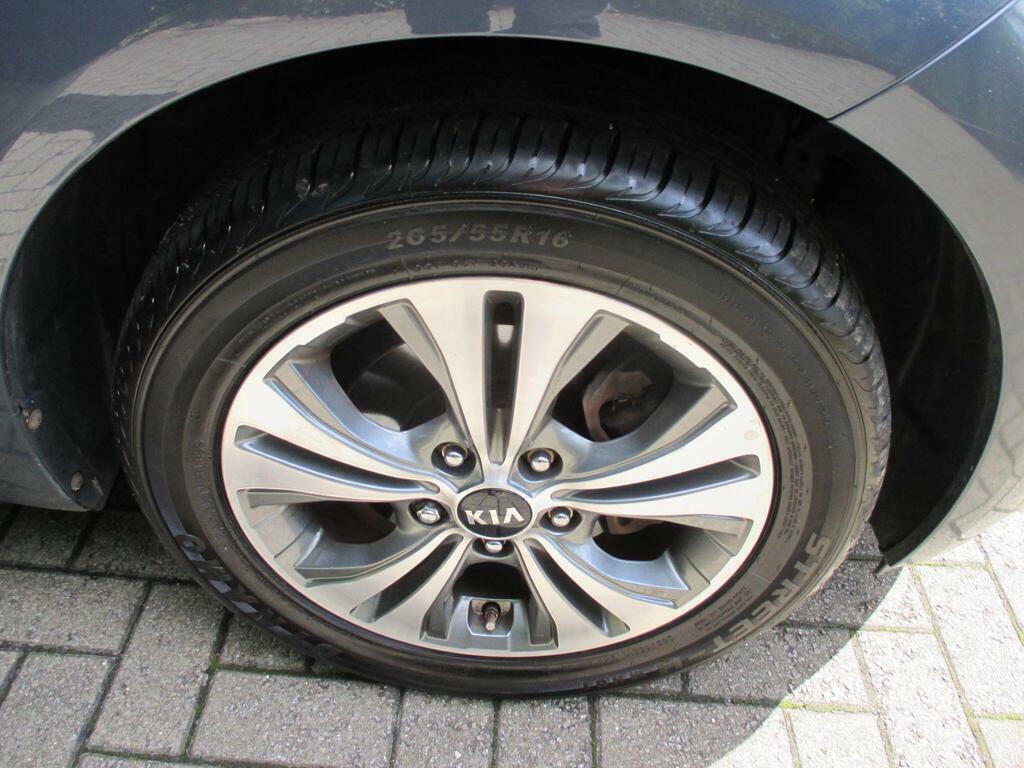 Kia Venga 1.6 3 Mpv #11
