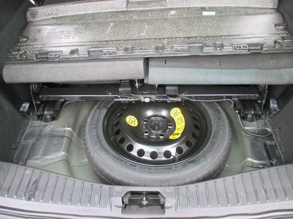 Ford Grand C-Max Zetec Blue #36