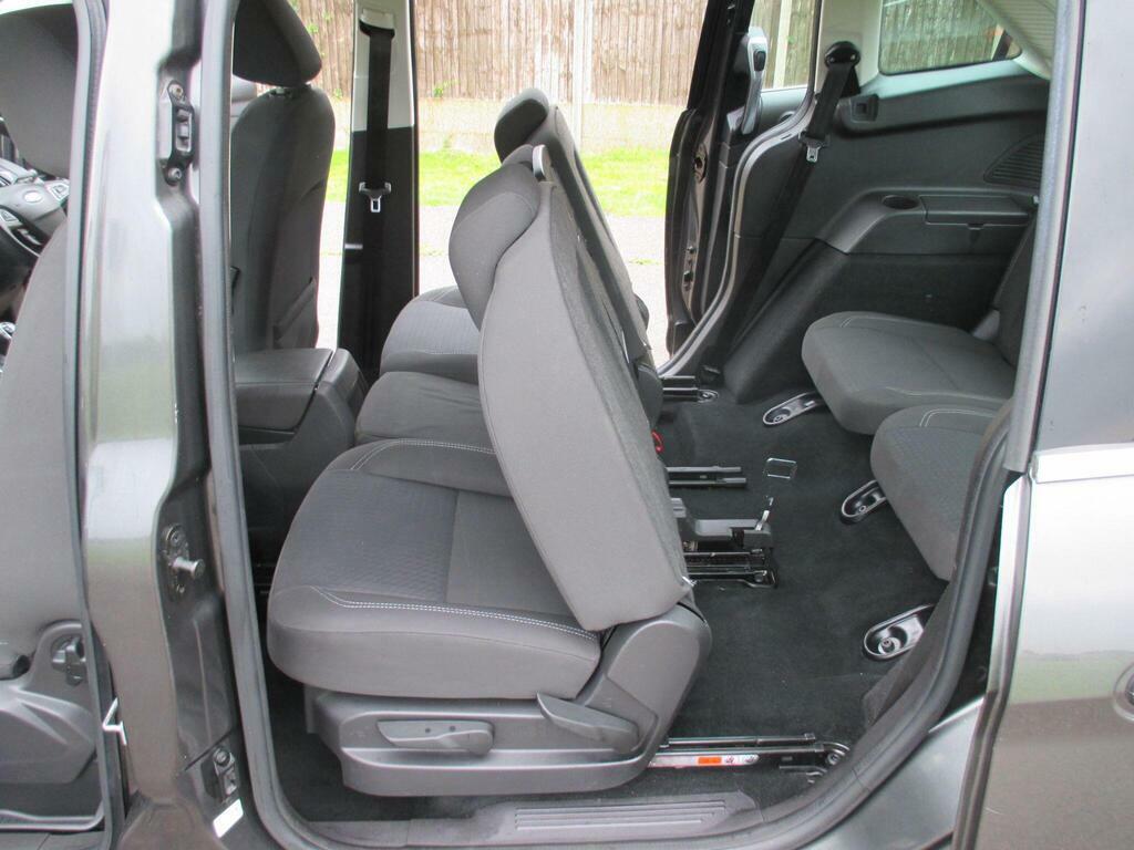 Ford Grand C-Max Zetec Blue #33