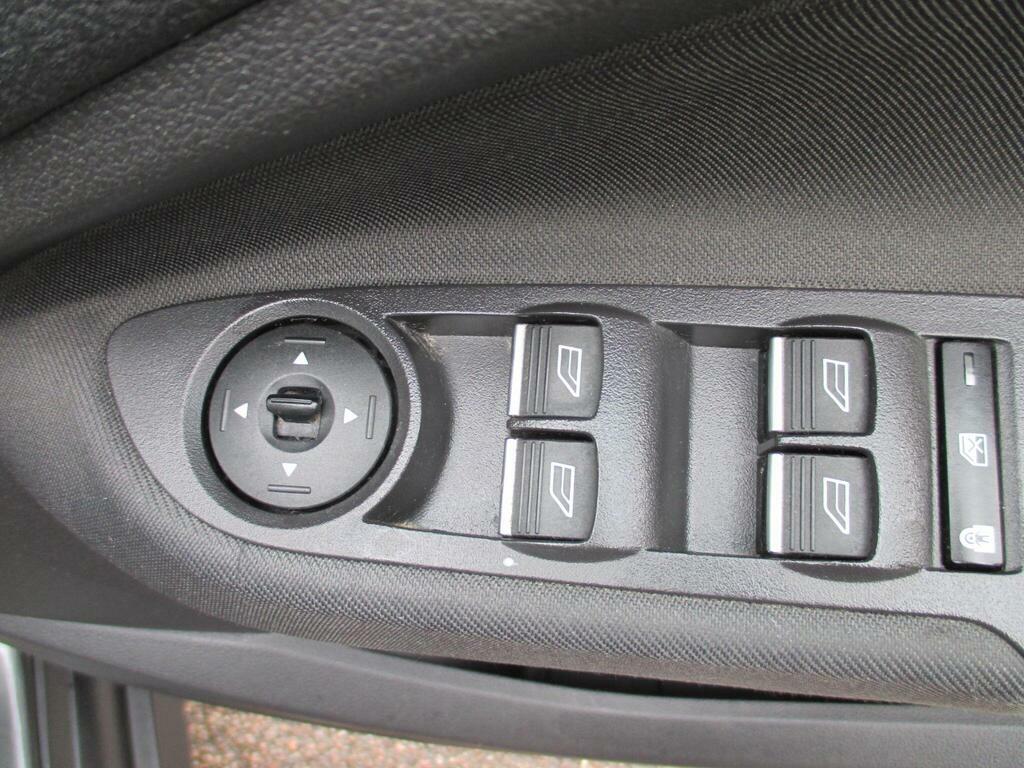 Ford Grand C-Max Zetec Blue #50