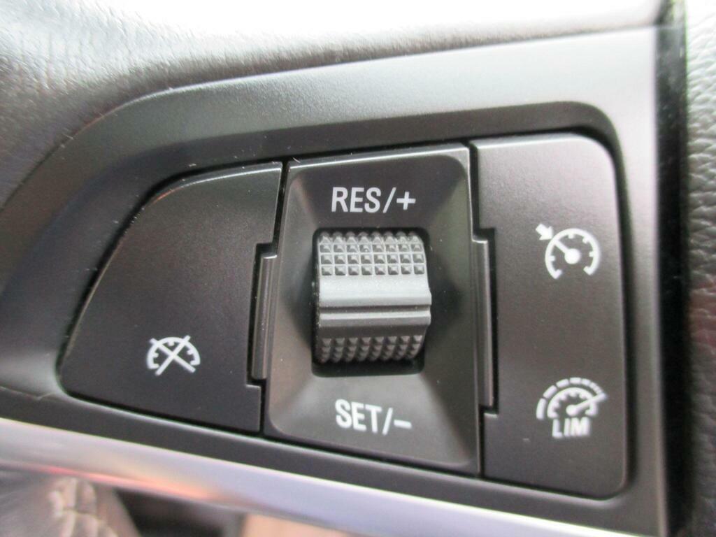 Vauxhall Mokka Mokka Exclusiv Ss White #33