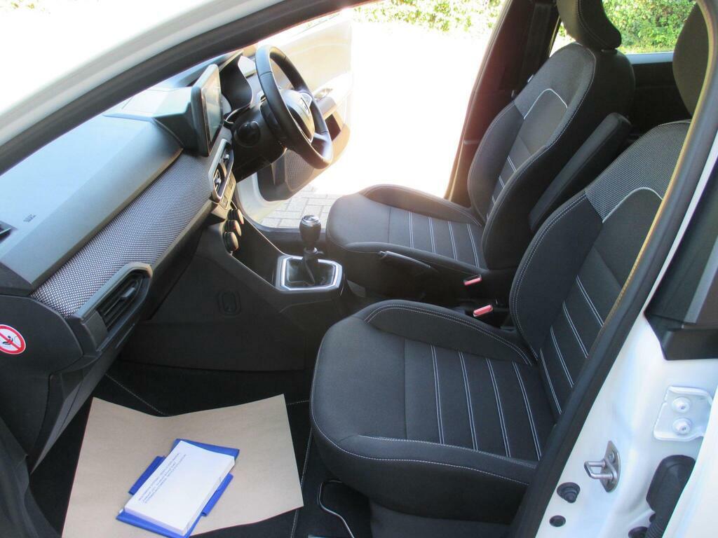 Dacia Sandero Sandero Essential Sce Black #24