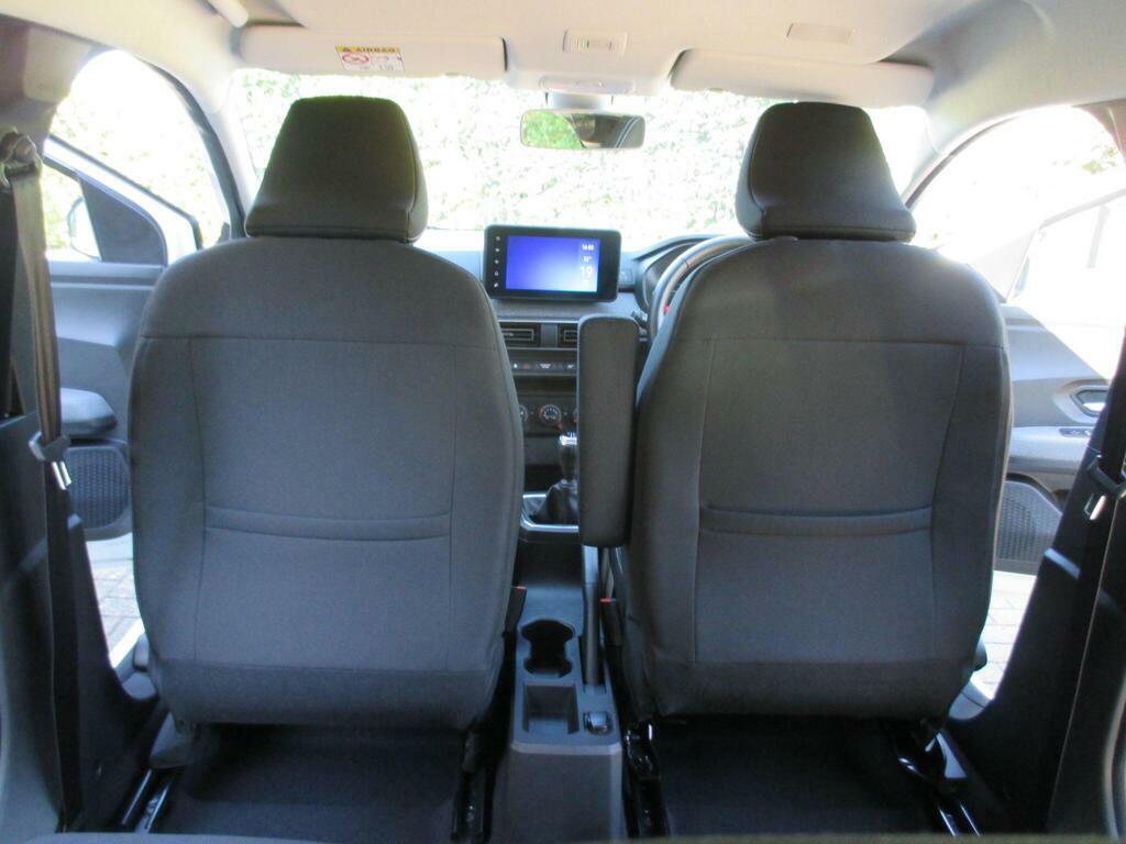 Dacia Sandero Sandero Essential Sce Black #29