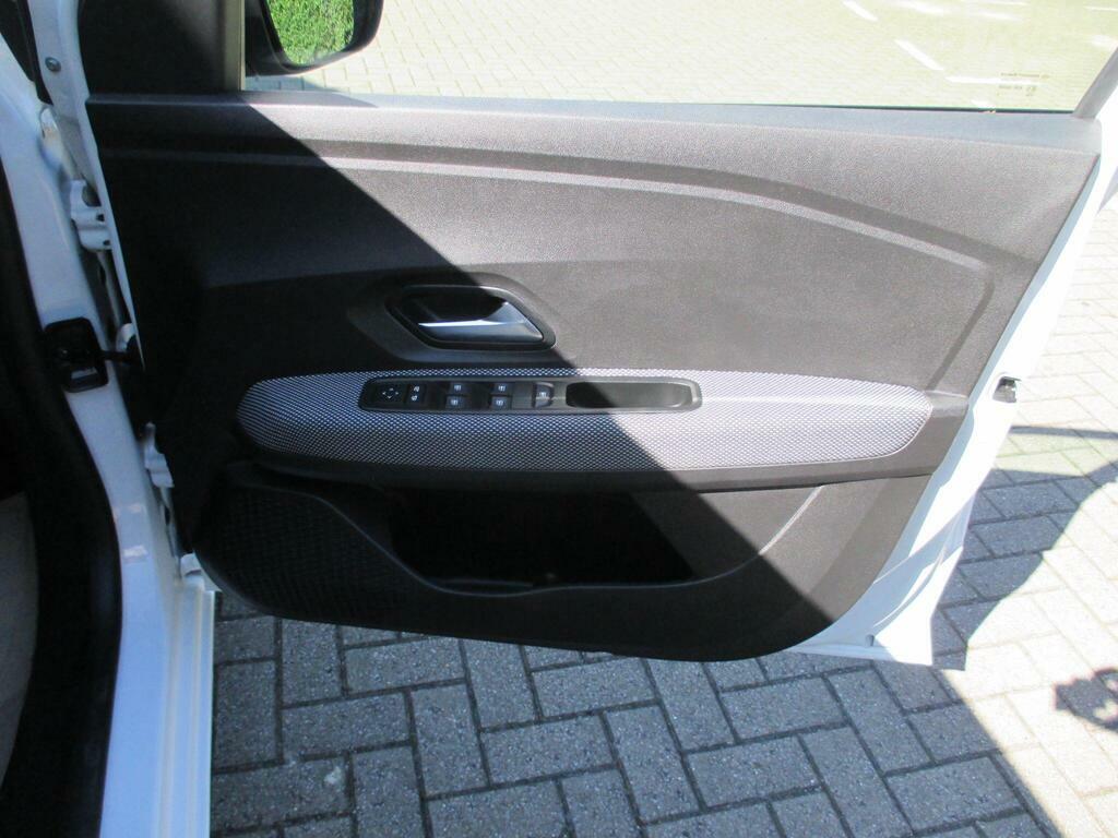 Dacia Sandero Sandero Essential Sce Black #43
