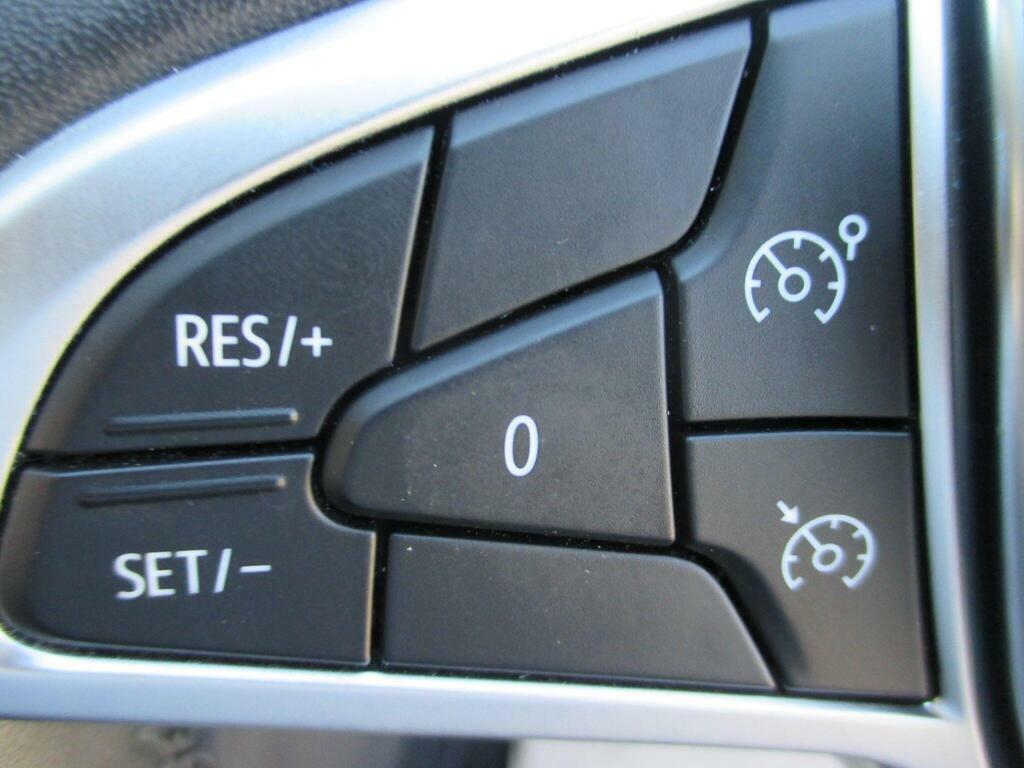 Dacia Sandero Sandero Essential Sce Black #30