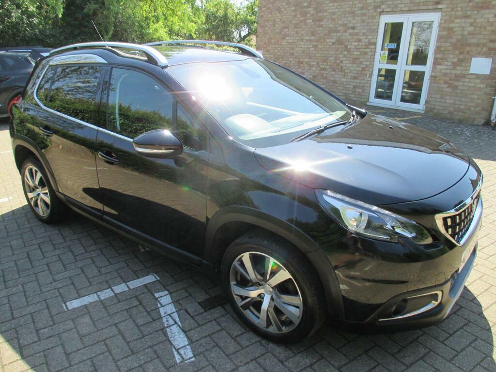 Peugeot 2008 1.2 Puretech Allure Premium Euro 6 S S Black