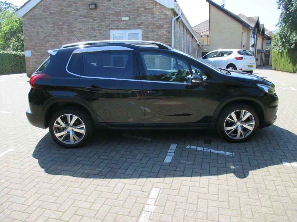 Peugeot 2008 1.2 Puretech Allure Premium Euro 6 S S Black #6