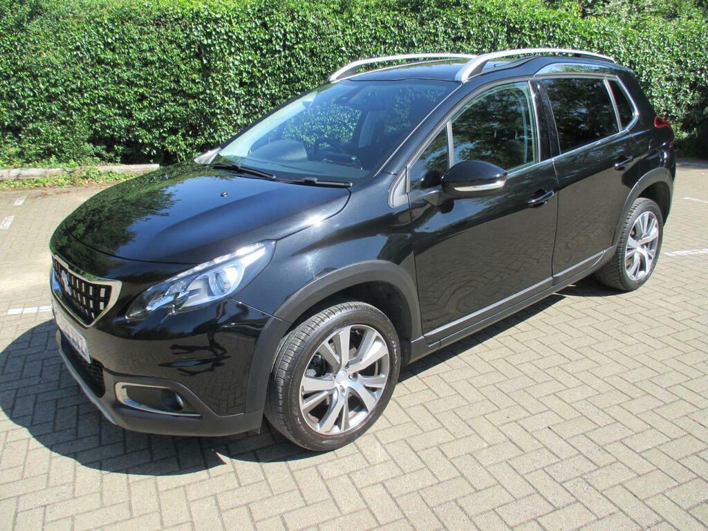 Peugeot 2008 1.2 Puretech Allure Premium Euro 6 S S Black #2