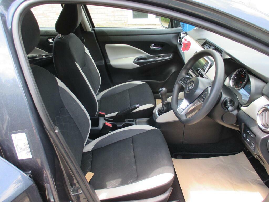 Nissan Micra 1.0 Ig-t 100 Acenta White #23