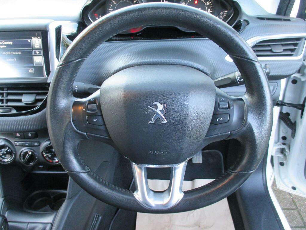 Peugeot 208 Active Orange #14