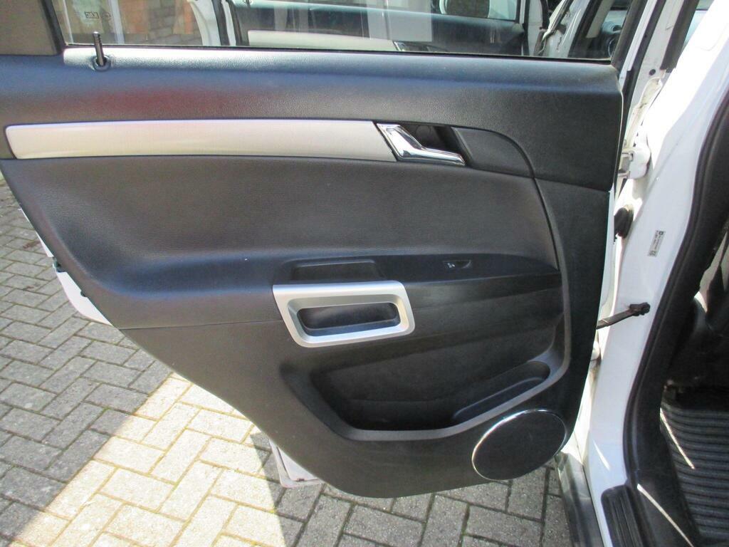 Vauxhall Antara 2.2 Cdti Exclusiv 4Wd Euro 5 Ss Black #45