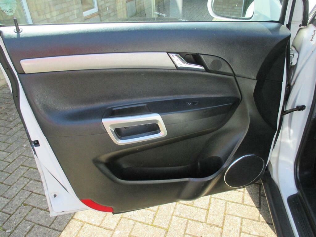 Vauxhall Antara 2.2 Cdti Exclusiv 4Wd Euro 5 Ss Black #46