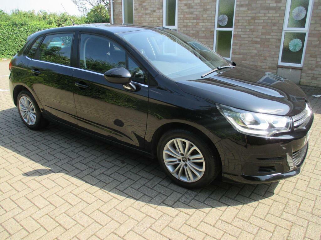 Citroen C4 1.2 Puretech Feel Euro 6 Black