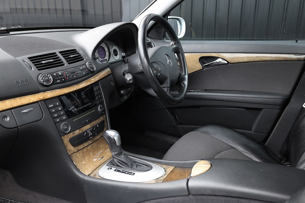 Mercedes-Benz E Class 6.2 E63 Amg G-tronic Black #9