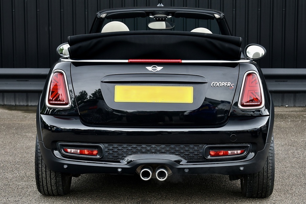Mini Hatch Cooper S Convertible Black #5