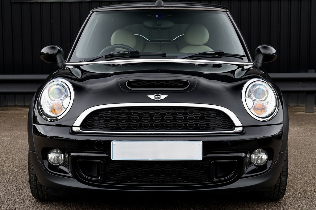 Mini Hatch Cooper S Convertible Black #4