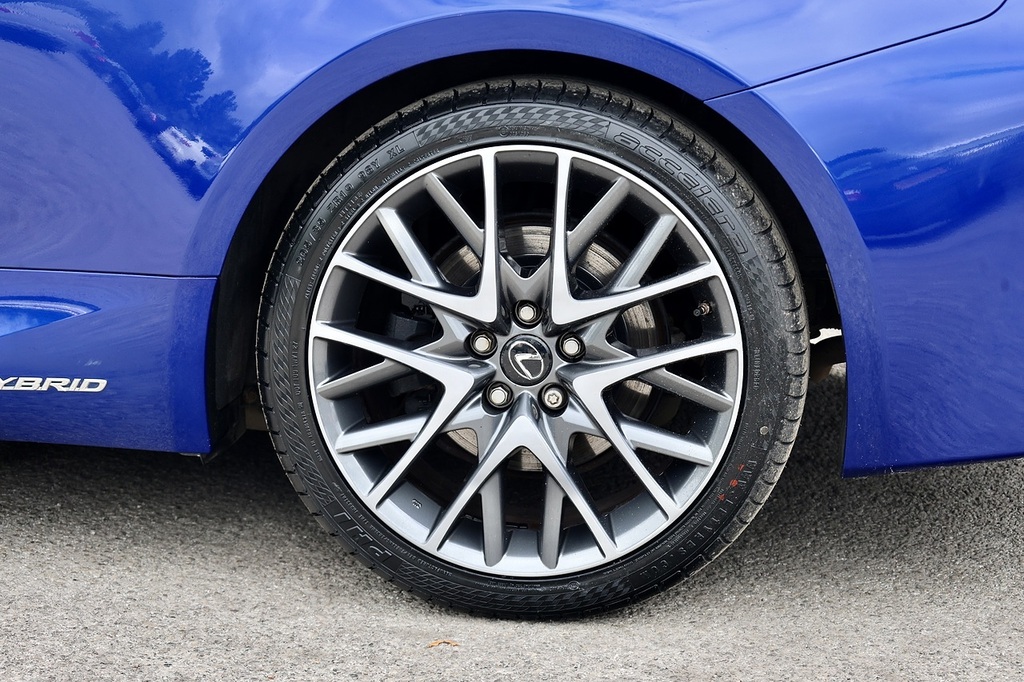 Lexus RC F Carbon Orange #33