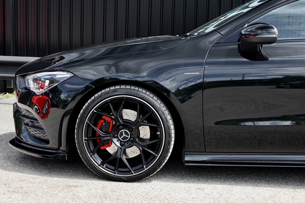 Mercedes-Benz CLA Class Cla200 Amg Line Red #30