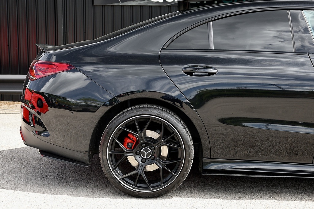 Mercedes-Benz CLA Class Cla200 Amg Line Red #20