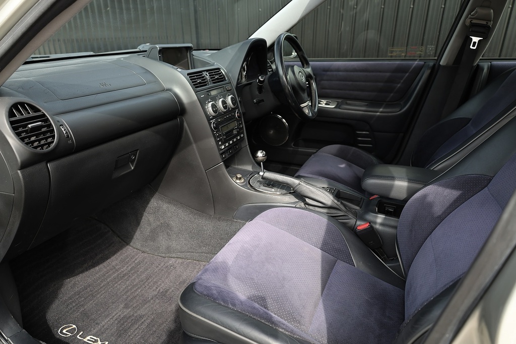 Lexus IS Is 200 Se Navigator #3