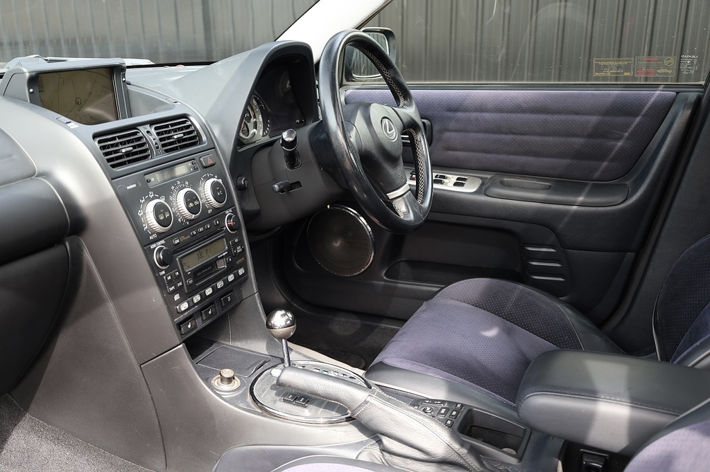 Lexus IS 2004 04 2.0 Blue #8