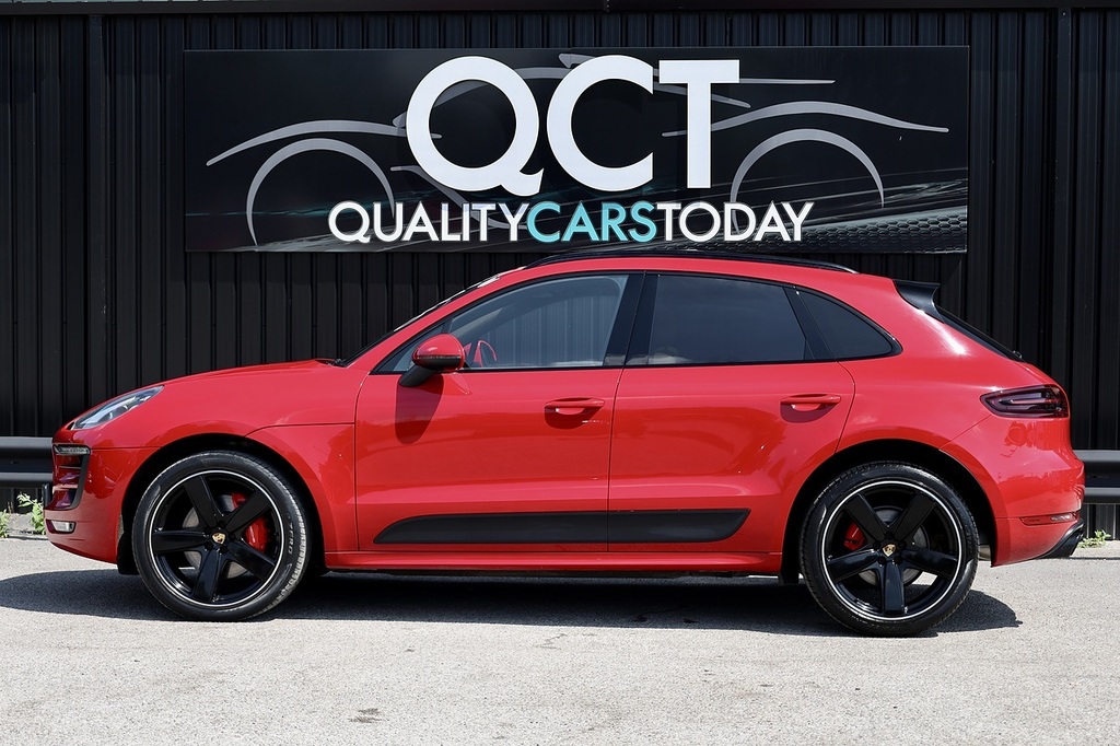 Porsche Macan Macan Gts Red #2