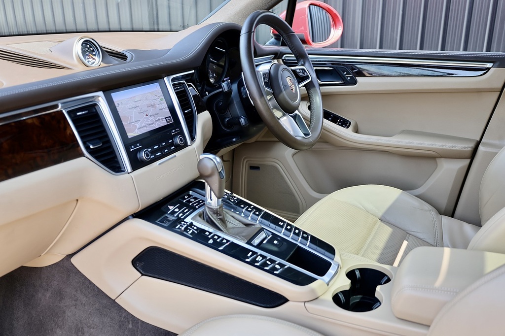 Porsche Macan 3.0 Td V6 S Pdk 4Wd Euro 6 Ss White #10