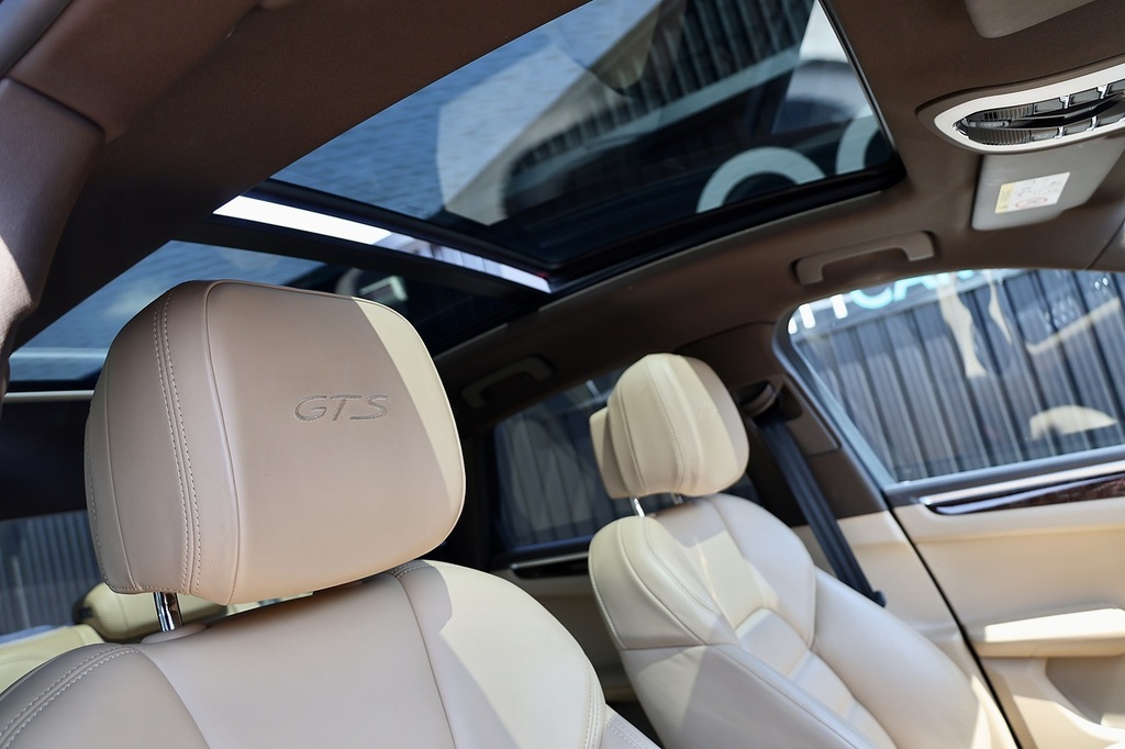 Porsche Macan 3.0 Td V6 S Pdk 4Wd Euro 6 Ss White #16