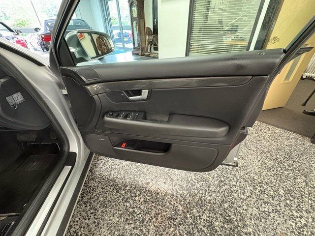 Audi S4 Cabriolet 4.2 Quattro Black #18