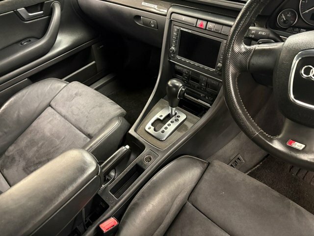 Audi S4 Cabriolet 4.2 Quattro Black #27