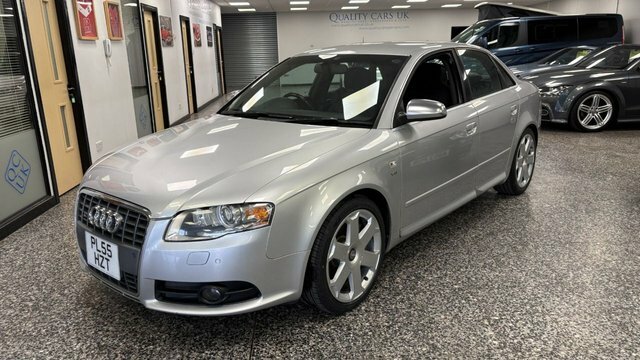 Audi S4 4.2 L Black #4
