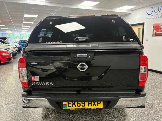 Nissan Navara Dci Tekna White #9