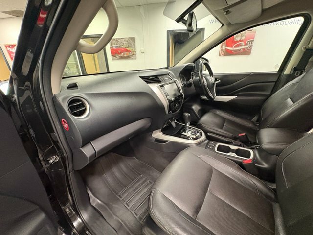 Nissan Navara Dci Tekna White #38