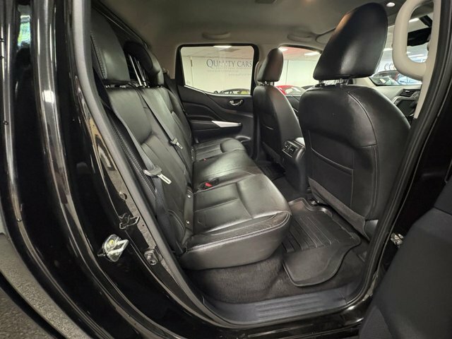 Nissan Navara Dci Tekna White #26