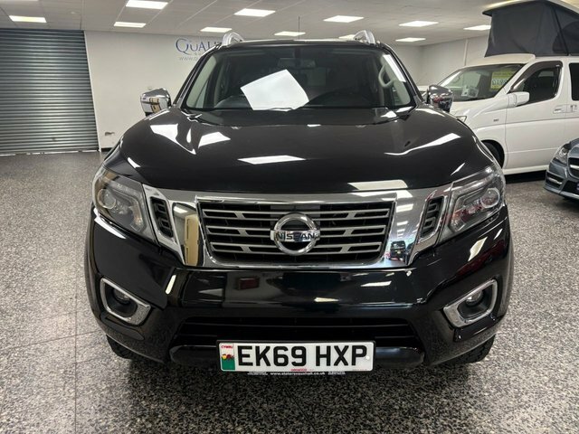 Nissan Navara Dci Tekna White #6