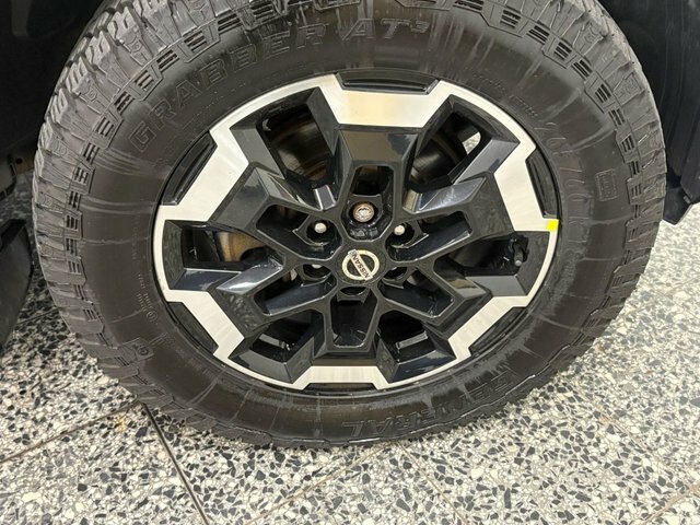 Nissan Navara Dci Tekna White #11