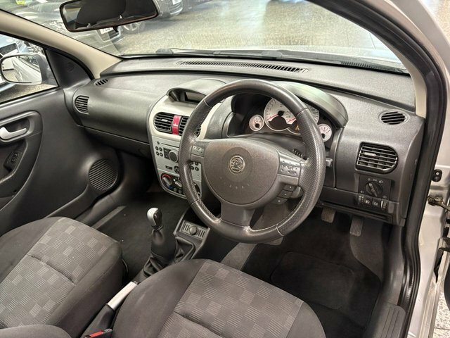 Vauxhall Corsa 1.2I 16V Sxi Hatchback 139 G Km Silver #2