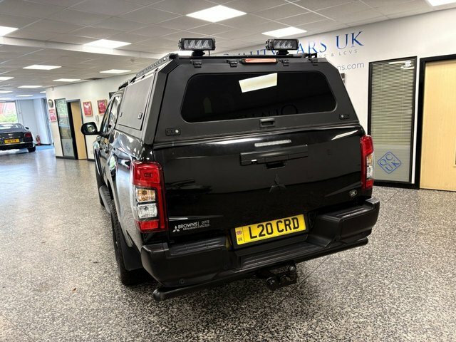 Mitsubishi L200 Mitsubishi L200 Warrior Red #10