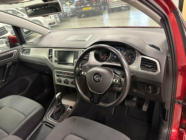Volkswagen Golf SV 1.6 Tdi Bluemotion Tech Se Mpv Dsg Euro Red #2