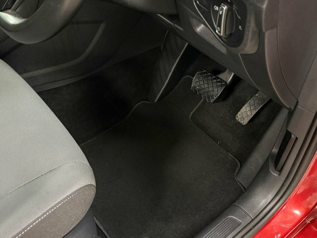 Volkswagen Golf SV  Silver #39