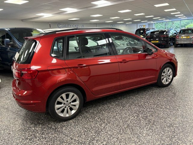 Volkswagen Golf SV  Silver #9