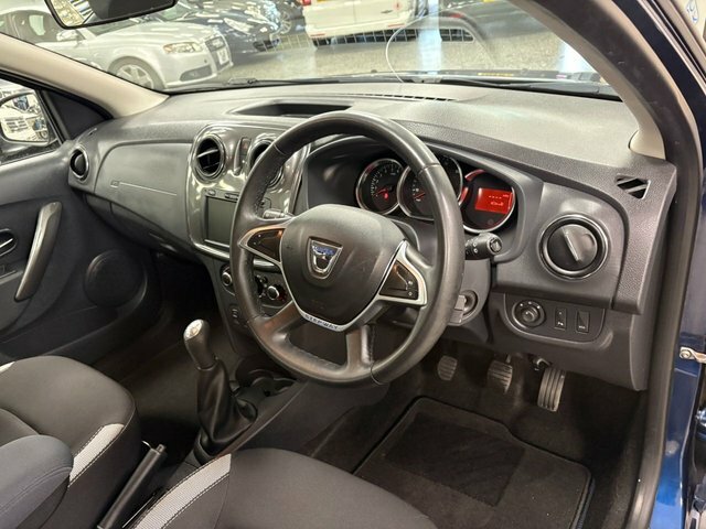 Dacia Sandero Stepway 0.9 Tce Comfort Hatchback Euro 6 Blue #2