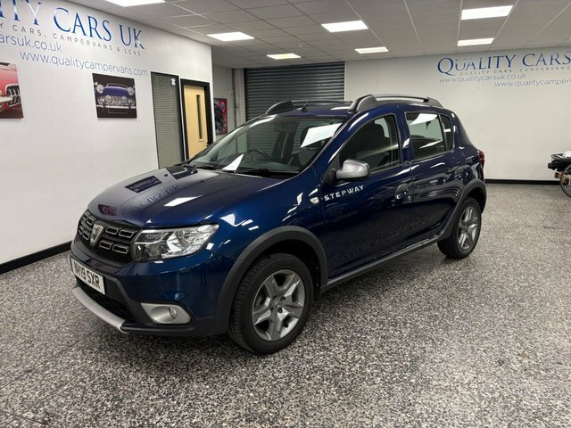 Dacia Sandero Stepway 0.9 Tce Comfort Hatchback Euro 6 Blue
