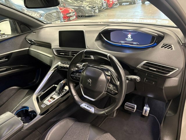 Peugeot 3008 1.6 Bluehdi Gt Line Premium Suv Eat Eur DV18KOX White #2