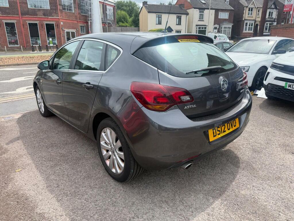 Vauxhall Astra Hatchback 2.0 Cdti Se Euro 5 201212 Grey #3