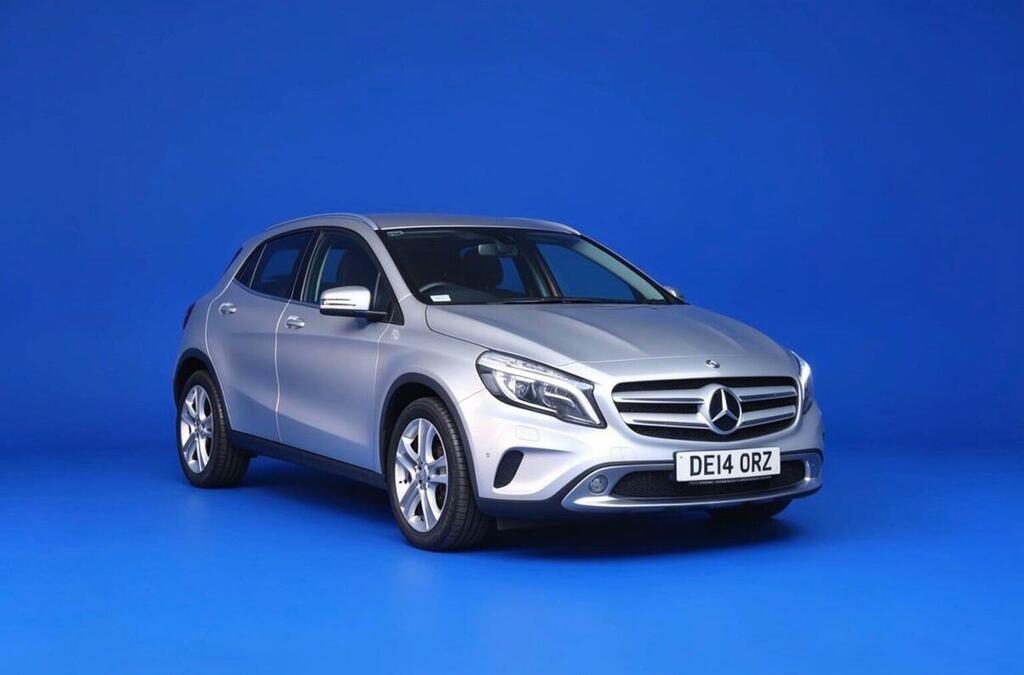 Mercedes-Benz GLA Class Suv 2.1 Gla200 Cdi Se Euro 6 Ss 201414 Silver
