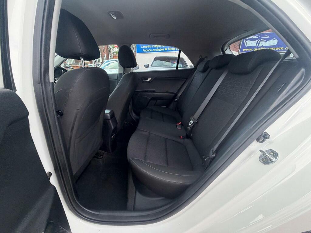 Kia RIO 1.4 Crdi 2 White #17