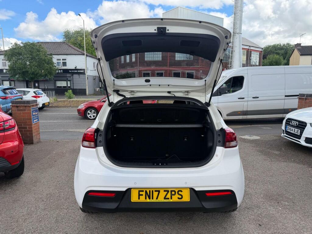 Kia RIO 1.4 Crdi 2 White #23
