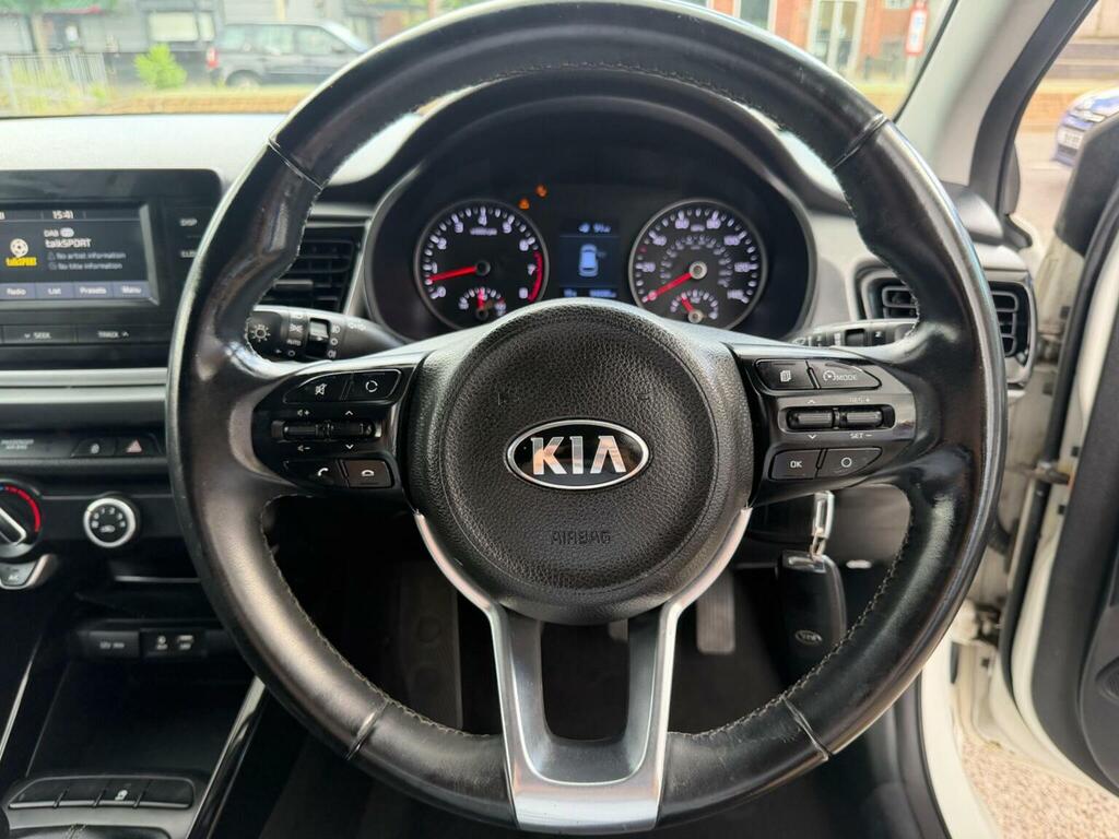 Kia RIO 1.4 Crdi 2 White #27