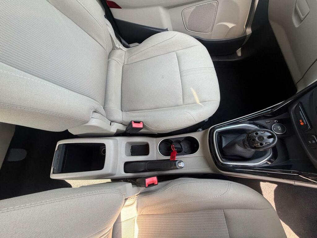 Ford B-Max 1.4 Zetec Navigator Mpv Euro 6 Silver #32